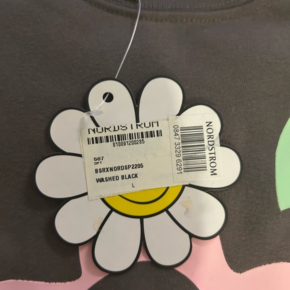 SMILEY® X HAPPY GARDEN CREWNECK SWEATSHIRT IN WASHED BLACK - Picture 7 of 8